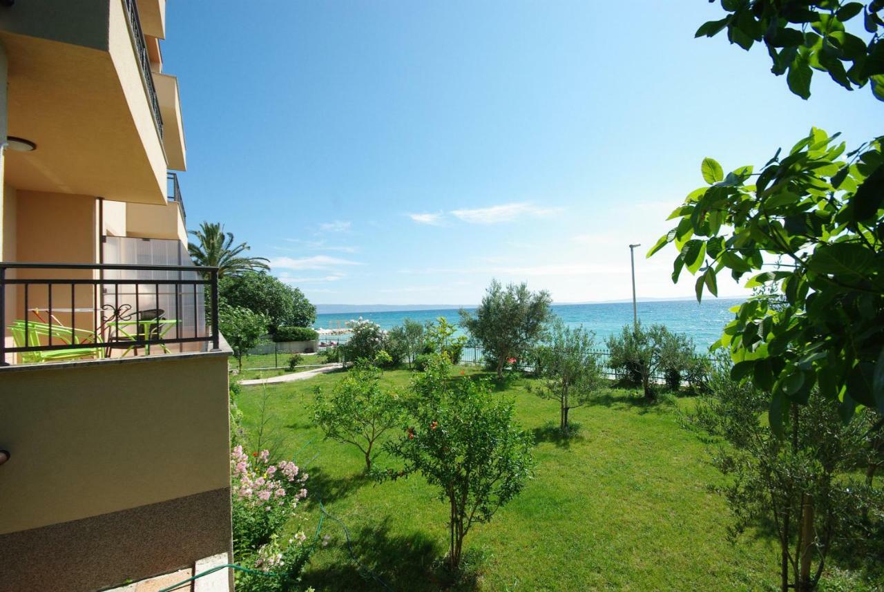 Apartments Cappuccino Podstrana Bagian luar foto