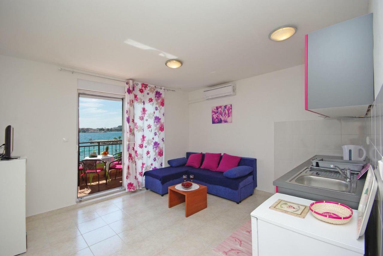 Apartments Cappuccino Podstrana Bagian luar foto