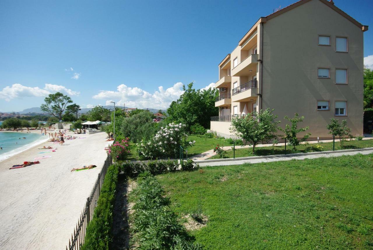 Apartments Cappuccino Podstrana Bagian luar foto